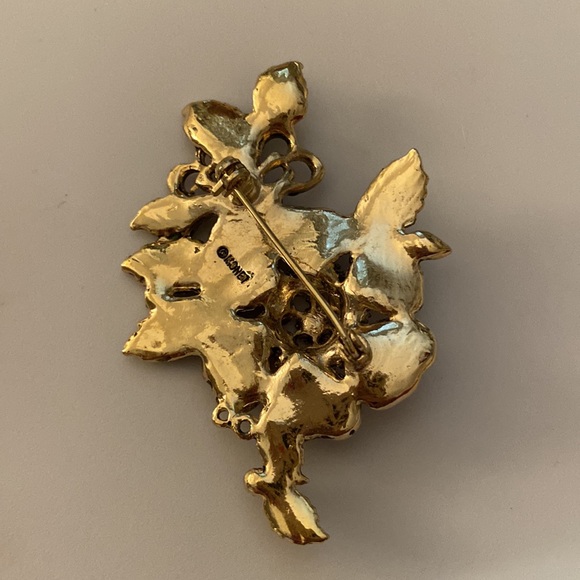 9 Vintage Floral Flower Themed Pins Brooches incl Sarah Coventry Avon Monet - Picture 9 of 16